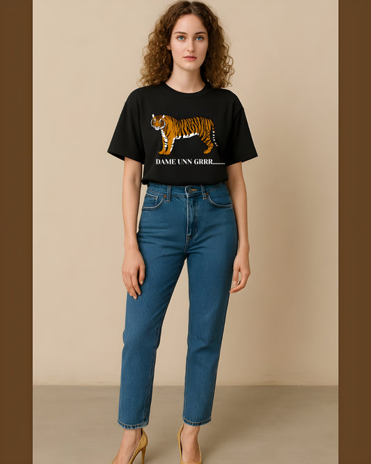 “Dame Un Grr” – Bold & Sassy Graphic Tee