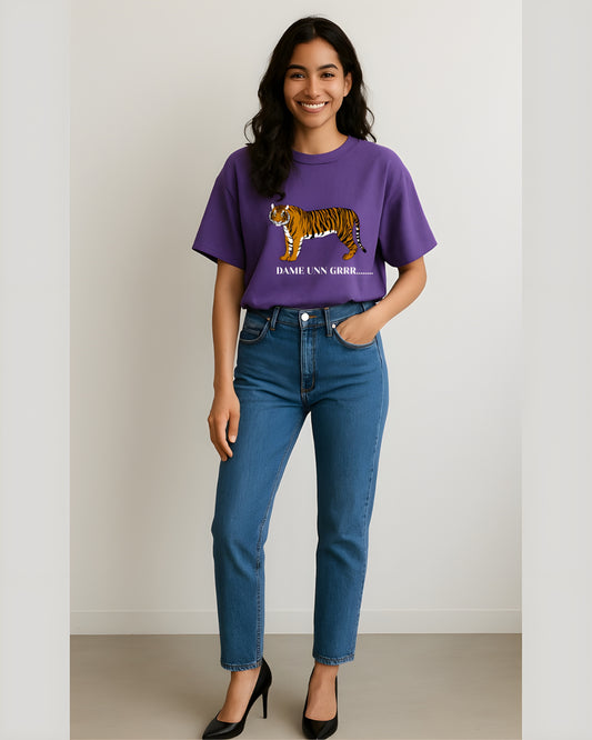 “Dame Un Grr” – Bold & Sassy Graphic Tee